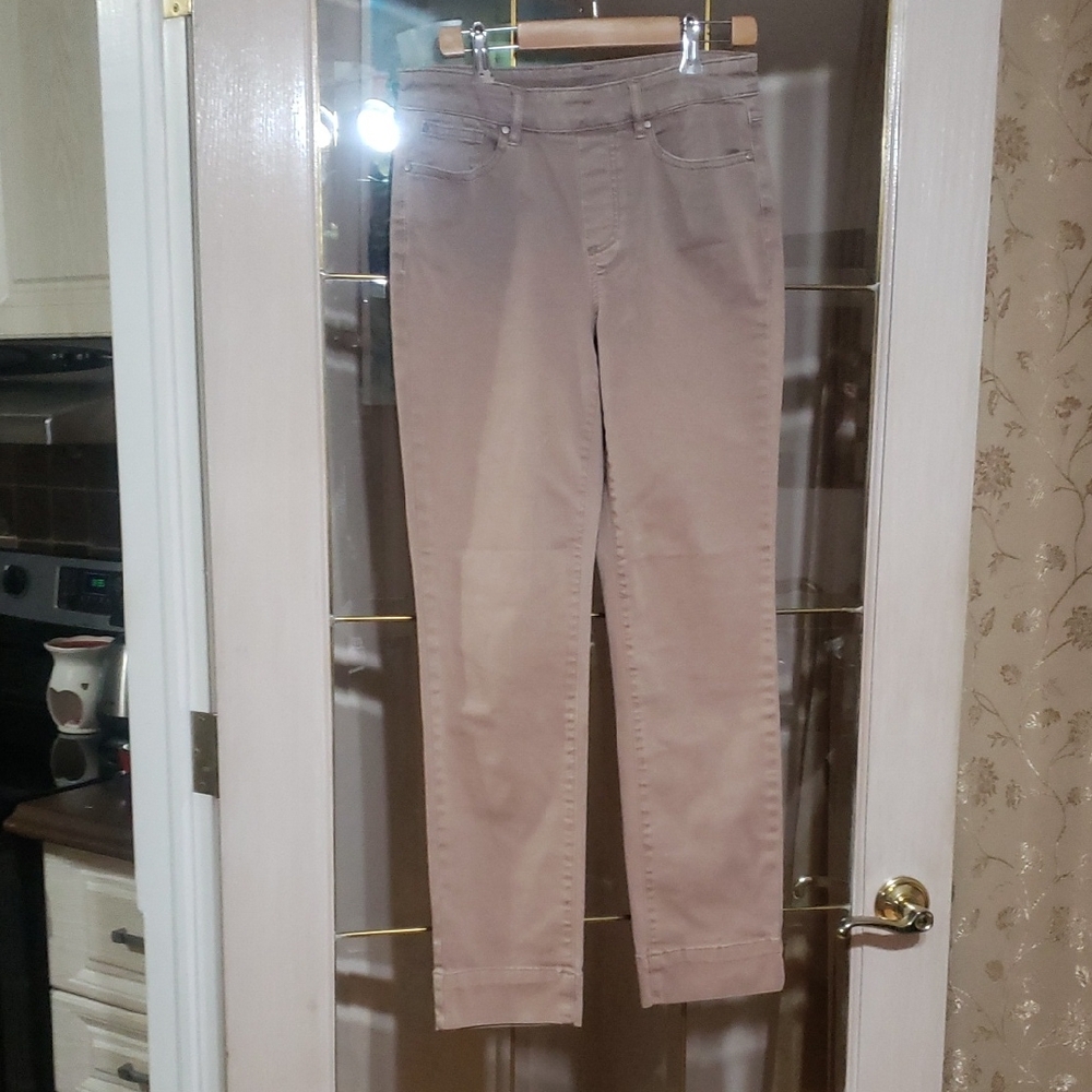 Womens Tribal Jeans. Size 4 Tan.  Preowned.